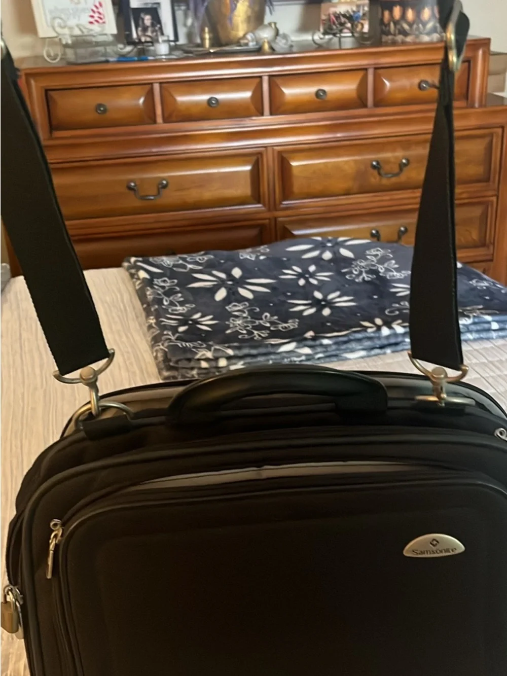 Samsonite Black Laptop Briefcase with Silver Accents